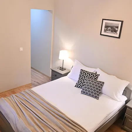 Gæstehus Klecherova House 2*